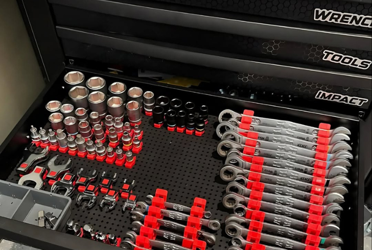 Labeled toolbox drawers for easy access