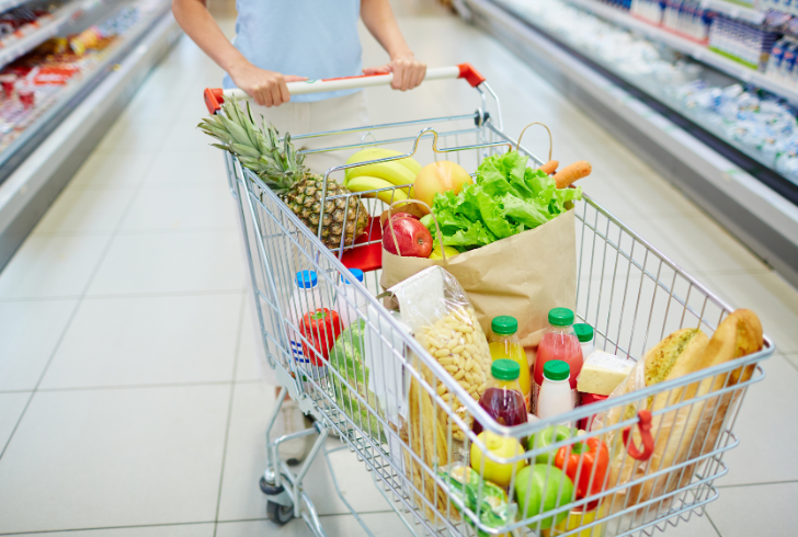Healthy groceries in shopping cart